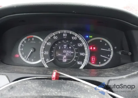 2015 Honda Accord Lx z USA, uszkodzony, nr VIN 1HGCR2F33FA240535